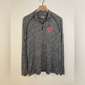 Wisconsin Badgers Under Armour 1/4 Zip Pullover Long Sleeve Top Gray Black Sz L